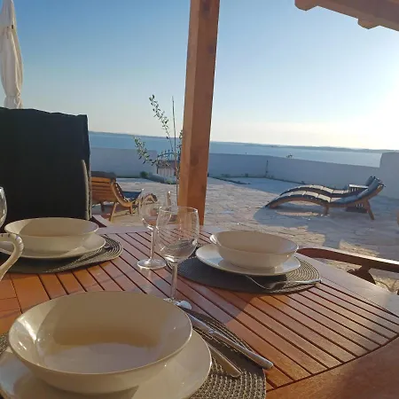 Holiday home House Jolini Dvori *