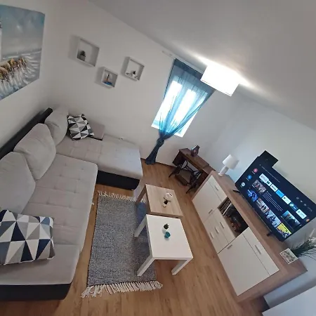 House Jolini Dvori Prázdninový dům *
