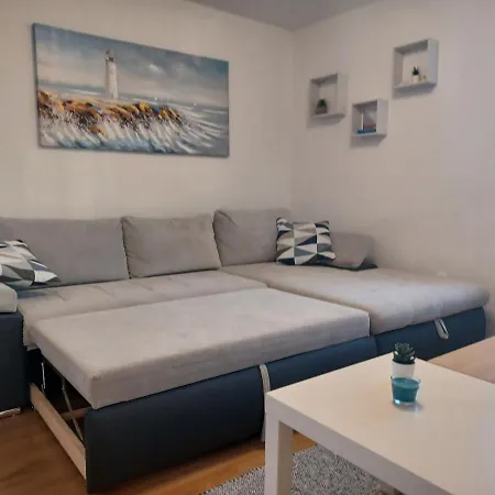 House Jolini Dvori Holiday home Miletici