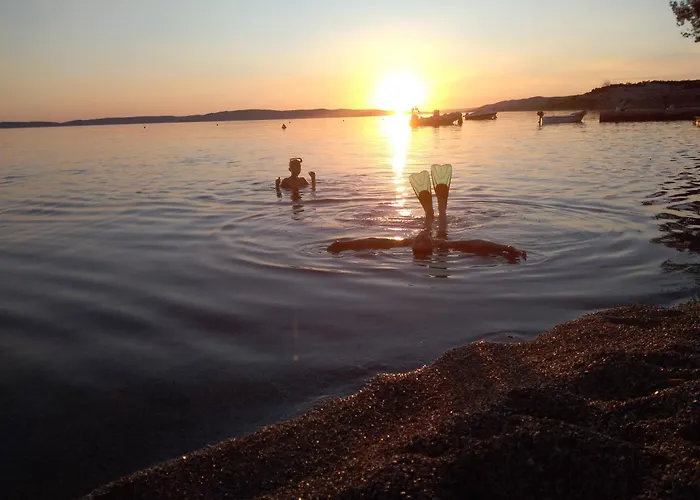 Semesterbostad House Jolini Dvori *